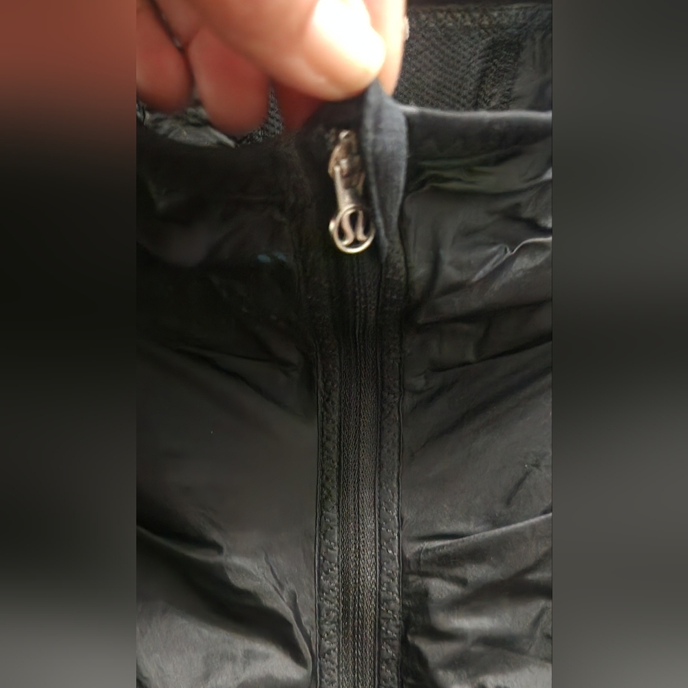 Flawed-Lululemon Lightweight Rain Jacket - image 2